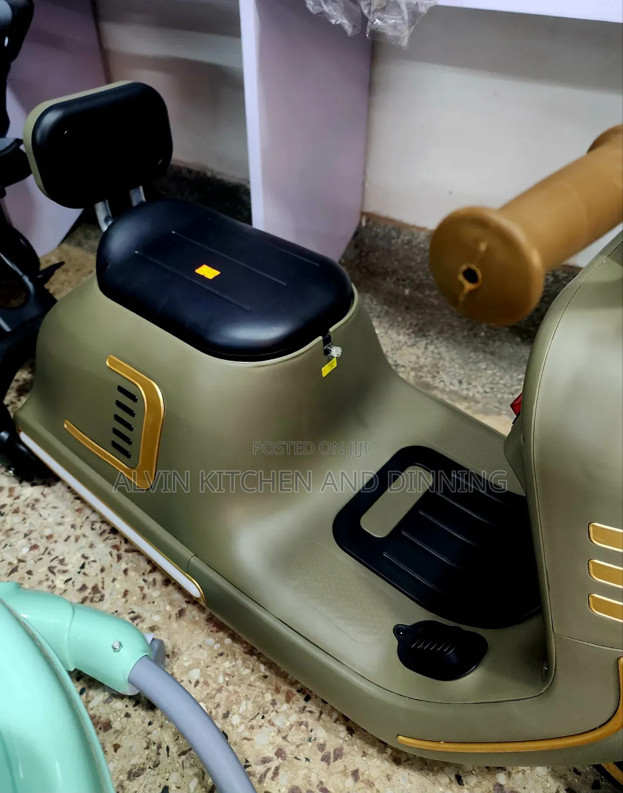 Kid's Electric Scooter.