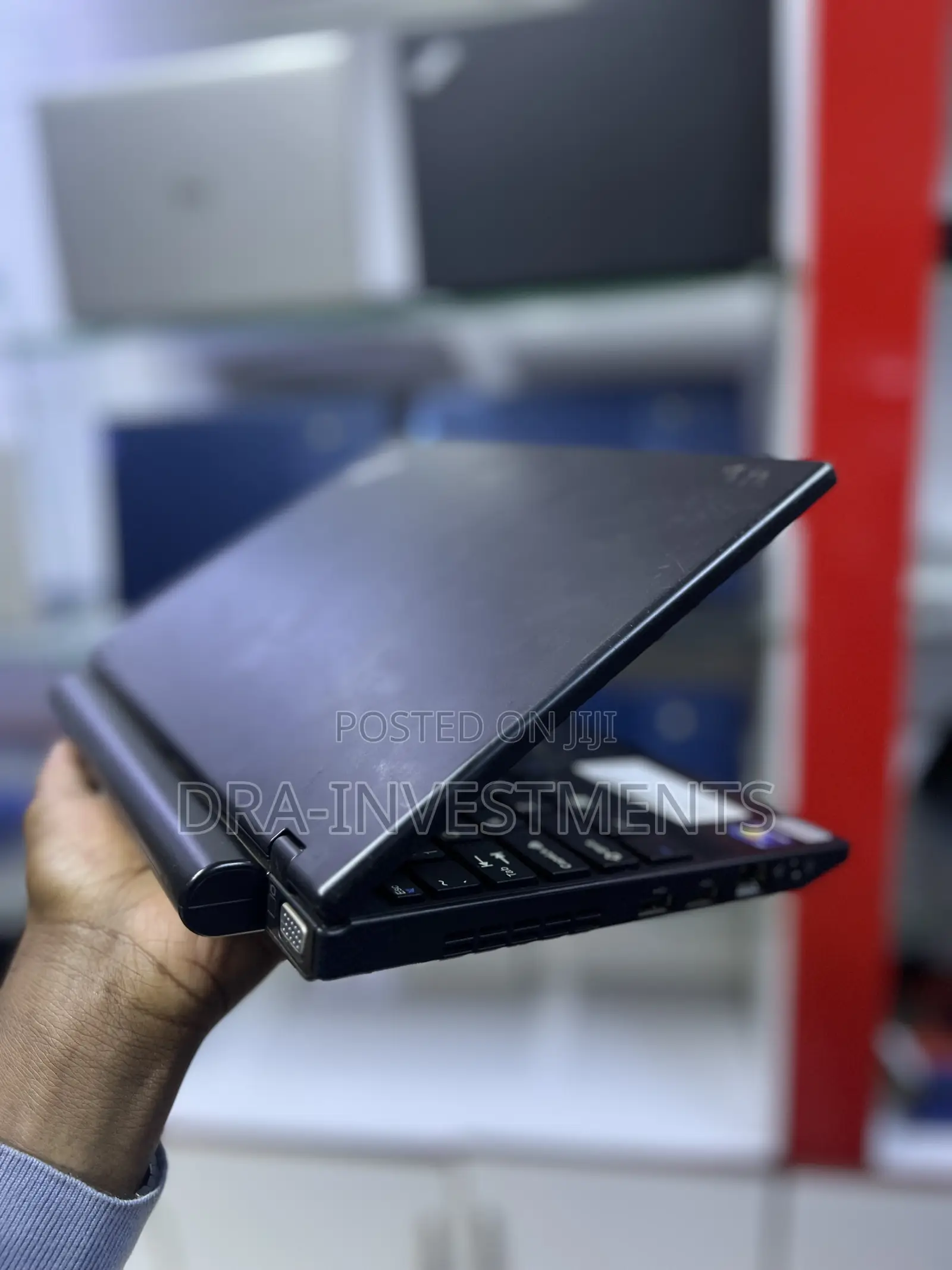 Laptop Lenovo ThinkPad X100e 4GB AMD HDD 250GB