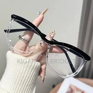 Shades/ Sunglasses/ Eyewear