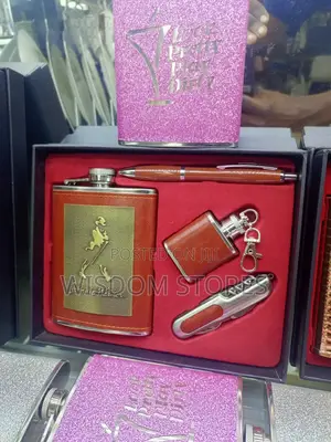Johnnie Walker Branded Hip Flask Gift Set.