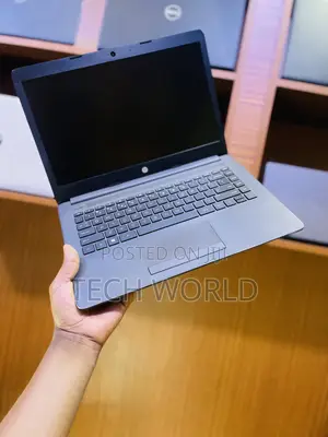 Laptop HP 240 G7 8GB AMD Ryzen SSD 128GB