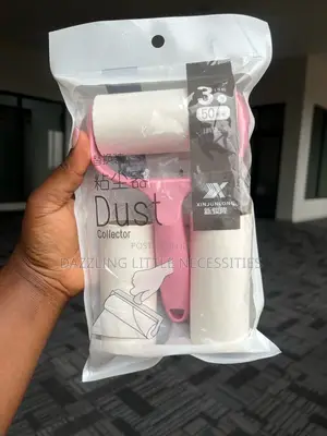 Pinky Lint Roller/Remover With 2 Extra Refills (50 Pieces)