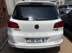 Volkswagen Tiguan S 2013 White