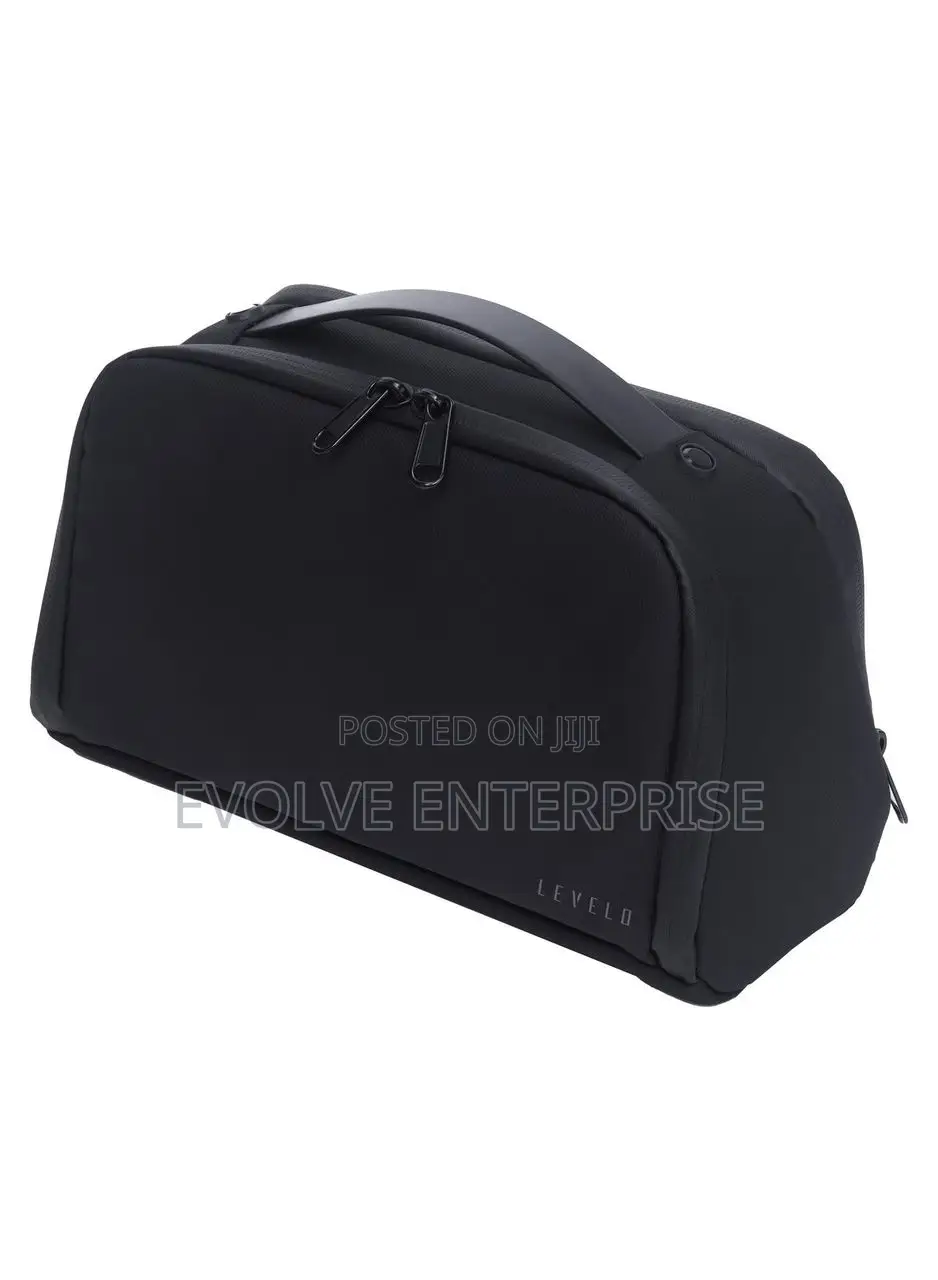 Levelo Oslo Pouch Toiletry Bag