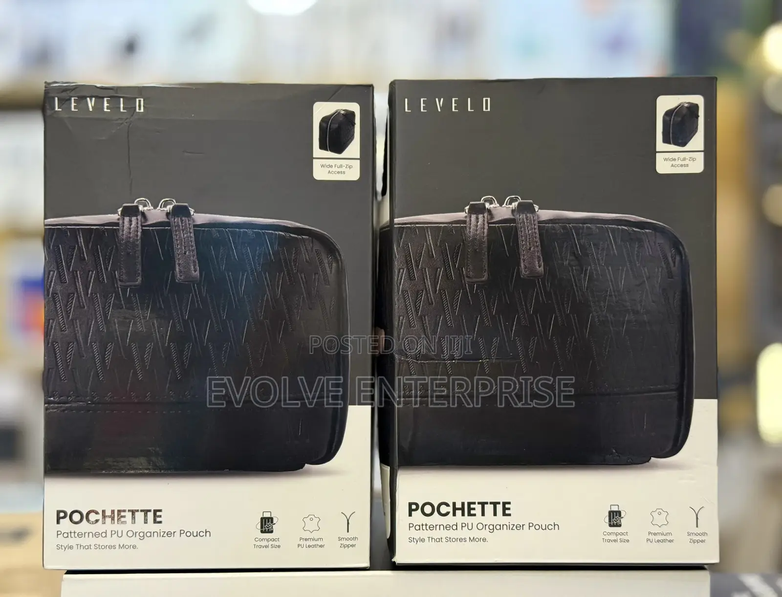 Levelo Pochette Pouch