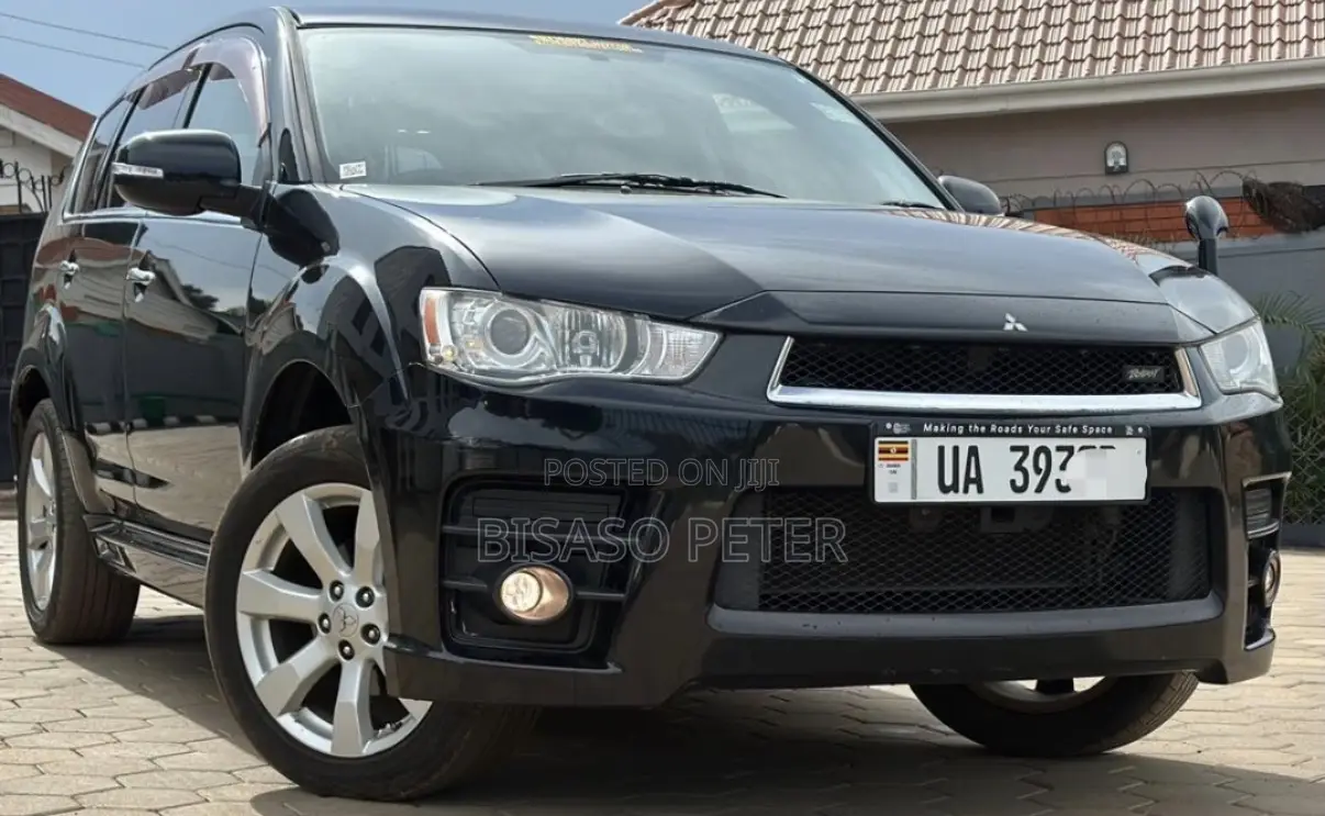 Mitsubishi Outlander 2011 Black