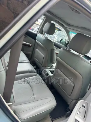 Toyota Harrier 2.4 2012 Blue