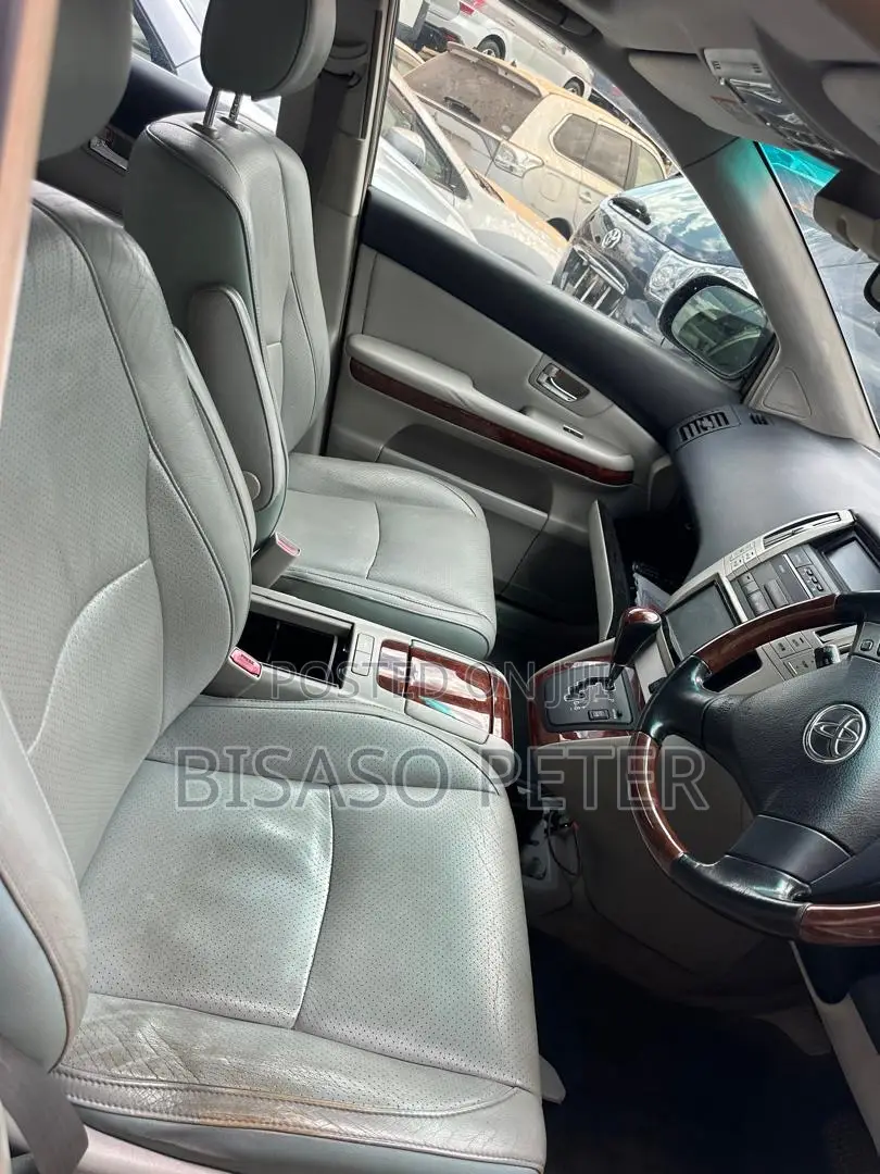 Toyota Harrier 2.4 2012 Blue