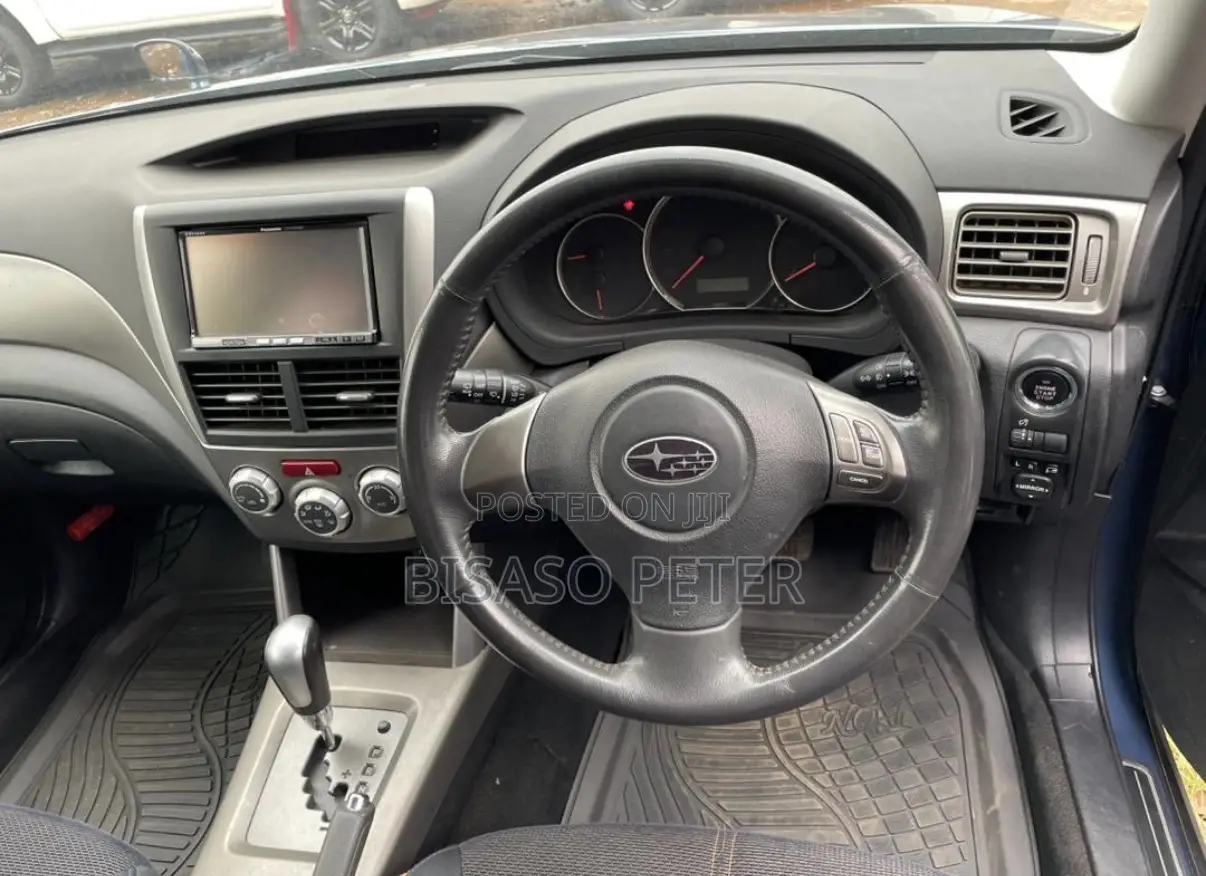 Subaru Forester 2010 Blue