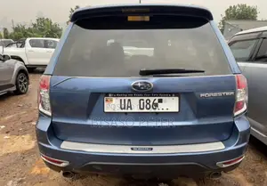Subaru Forester 2010 Blue