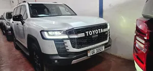 New Toyota Land Cruiser 2025 White