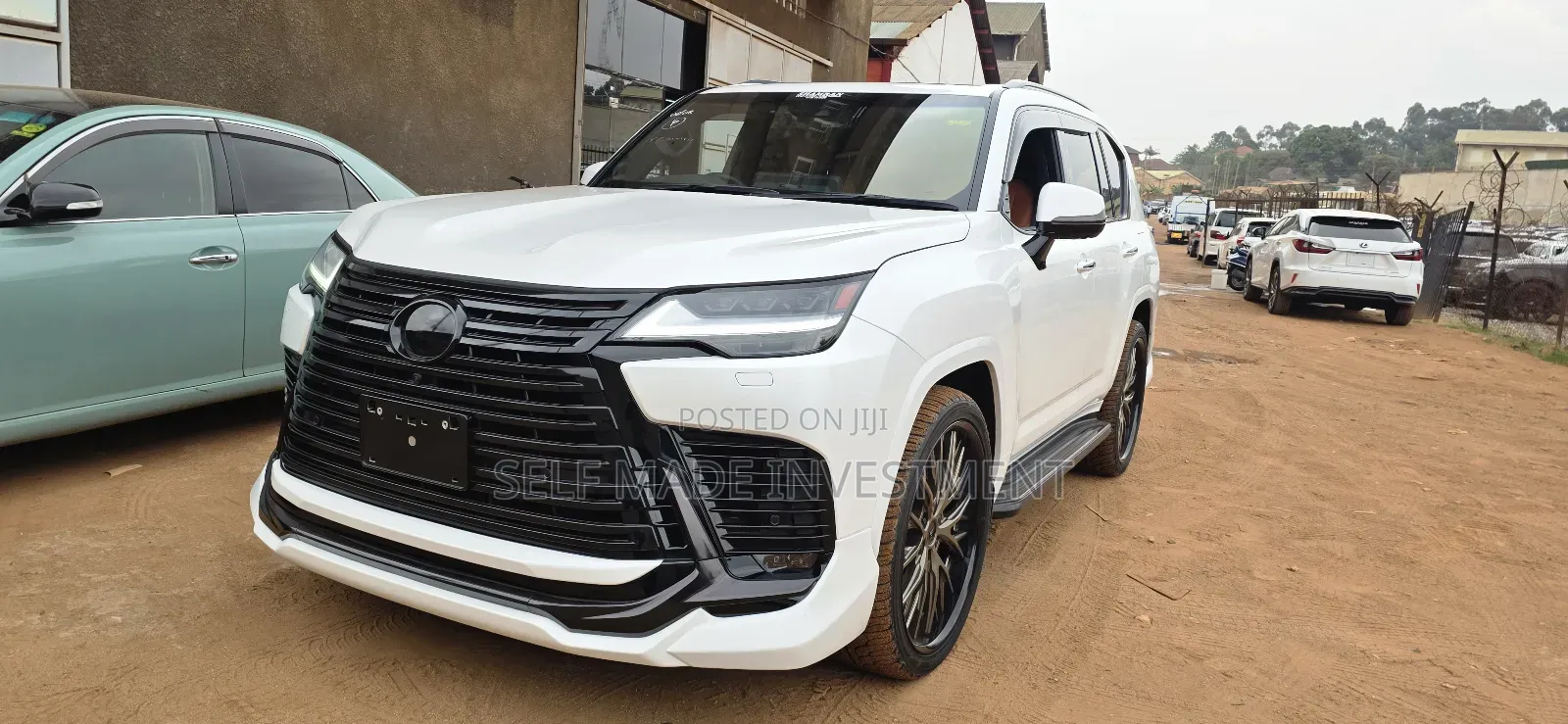 Lexus LS 2024 White