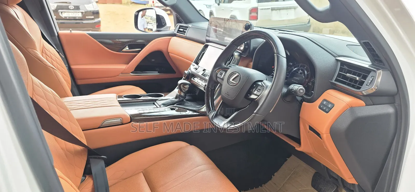 Lexus LS 2024 White