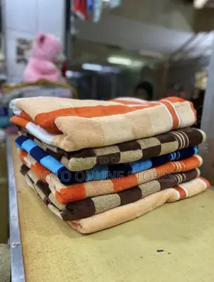 Good Quality Heavy Towels Multicolored
