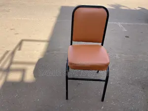 Simple Fourleg Chair