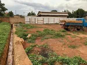 32 Decimals at Mengo Kibuga