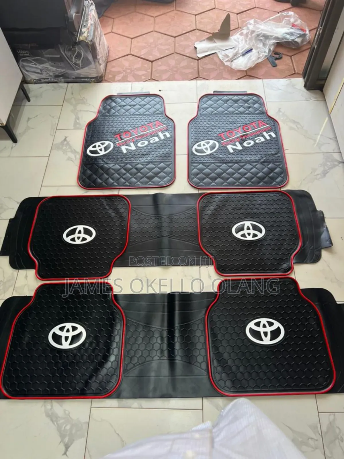 Noah Floor Carpets for 7 Seaters