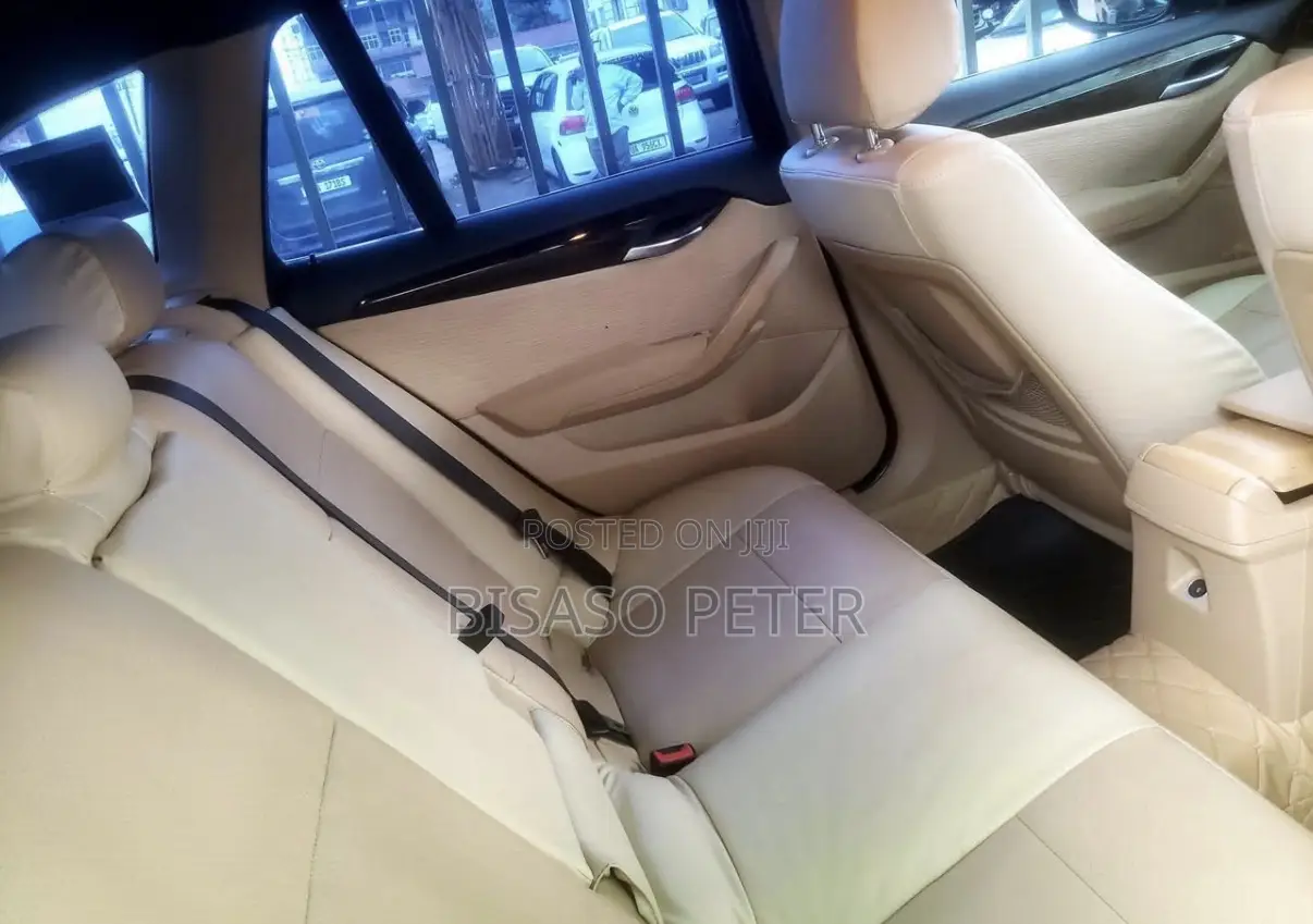 BMW X1 2012 Black