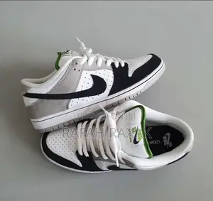 Original Nike Sb Dunk Low Pro “Chlorophyll” Sneakers