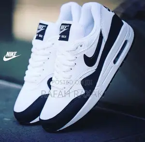 Original White/Black Nike Air Max 1 Sneakers