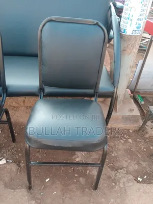 Simple and Strong Restaurant Chairs