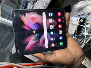 Samsung Galaxy Z Fold 3 256 GB Black