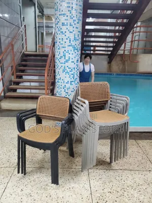 Aset of 10pcs Plastic Chairs Plastic Chairs for Restaurant and Hotel