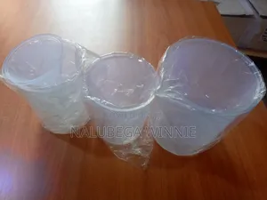 Glass and Plastic Beakers