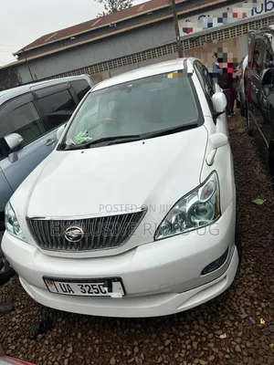 Toyota Harrier 2.4 2010 White