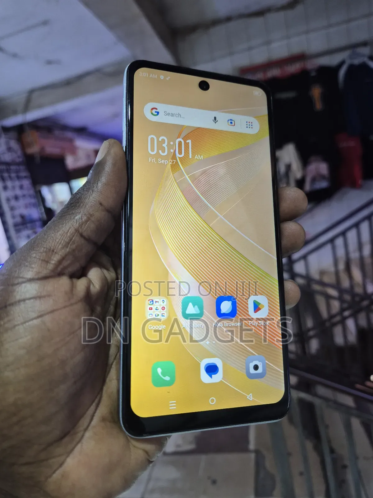 Infinix Smart 8 64 GB White