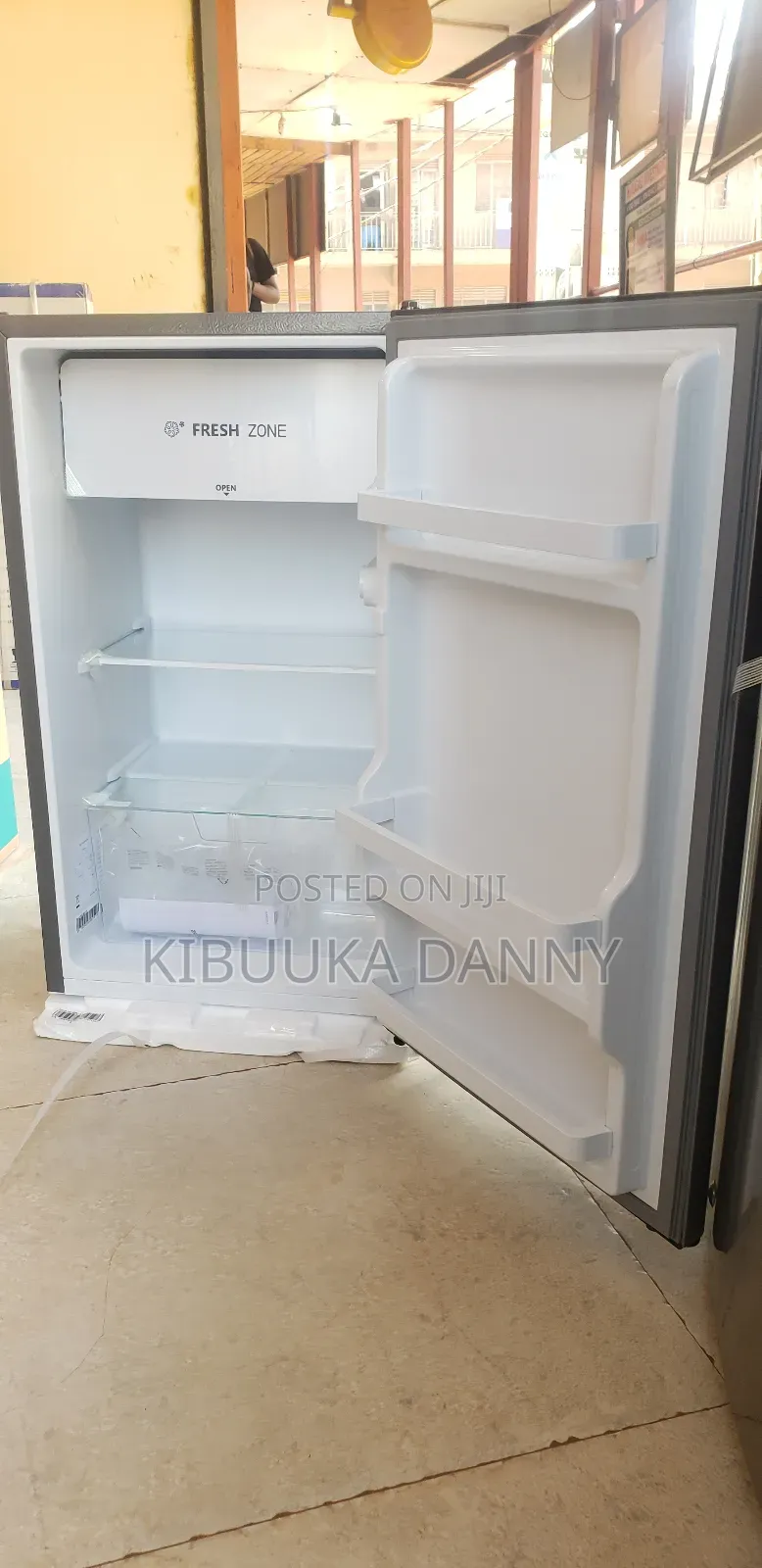 Hisence 120l Fridge