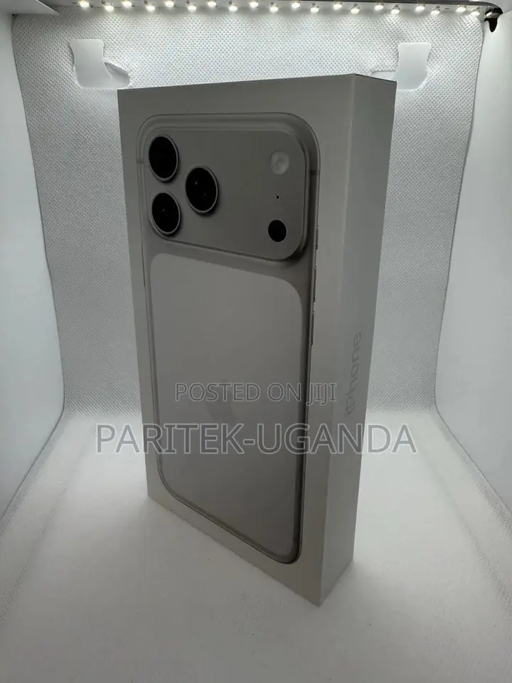 New Apple iPhone 17 Pro Max 256 GB Silver