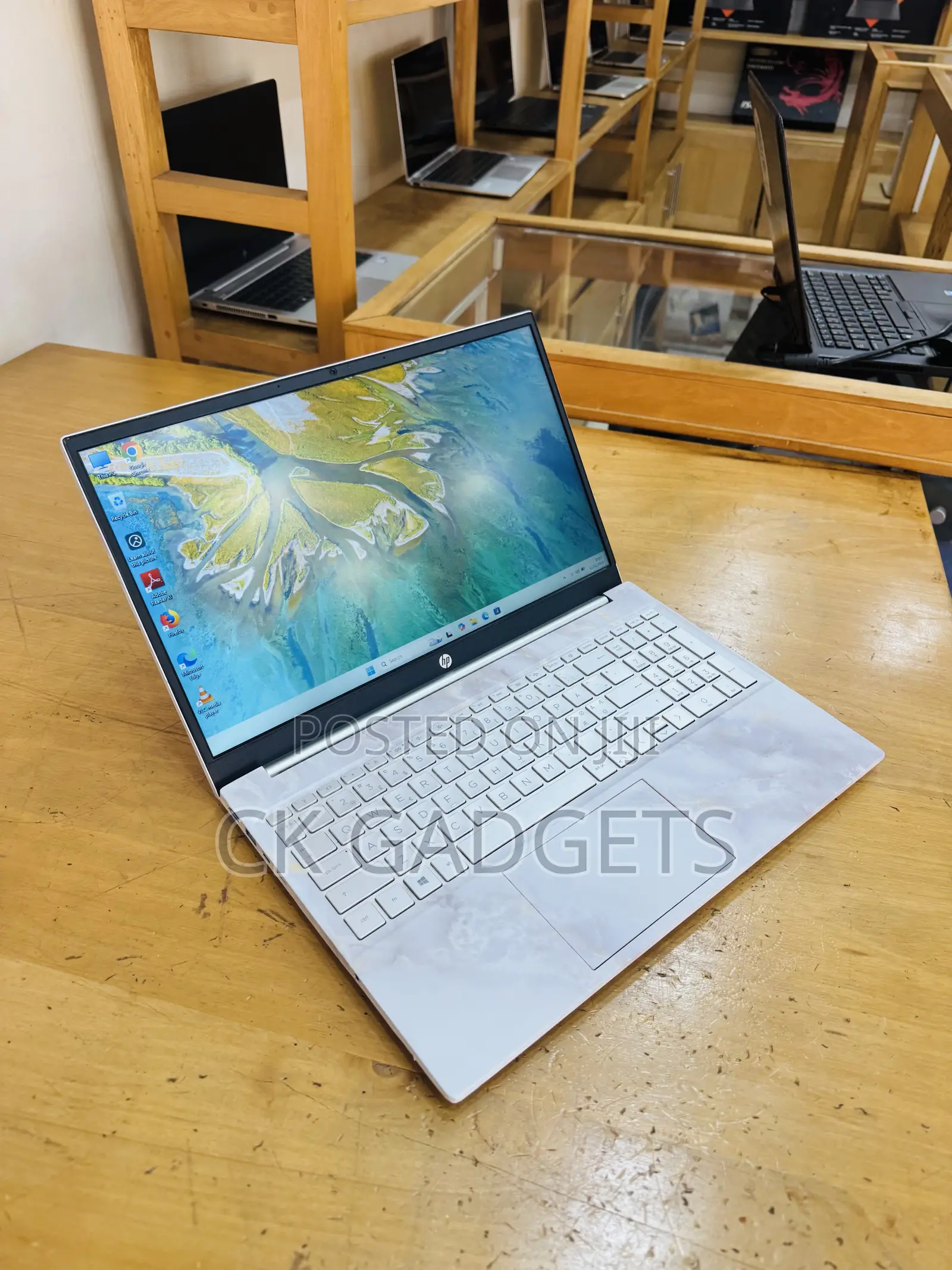 Laptop HP Pavilion 15-Cs3063cl 8GB Intel Core I7 SSD 512GB