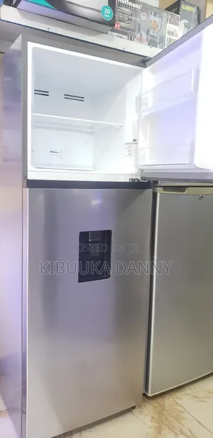 Hisence 419 N4dgn Fridge Freezer