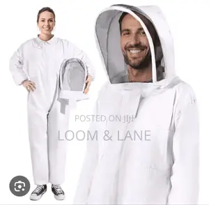 Bee Keeping Protective Suit With Gloves
