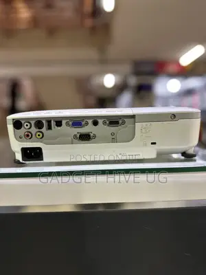 Epson Eb-X11
