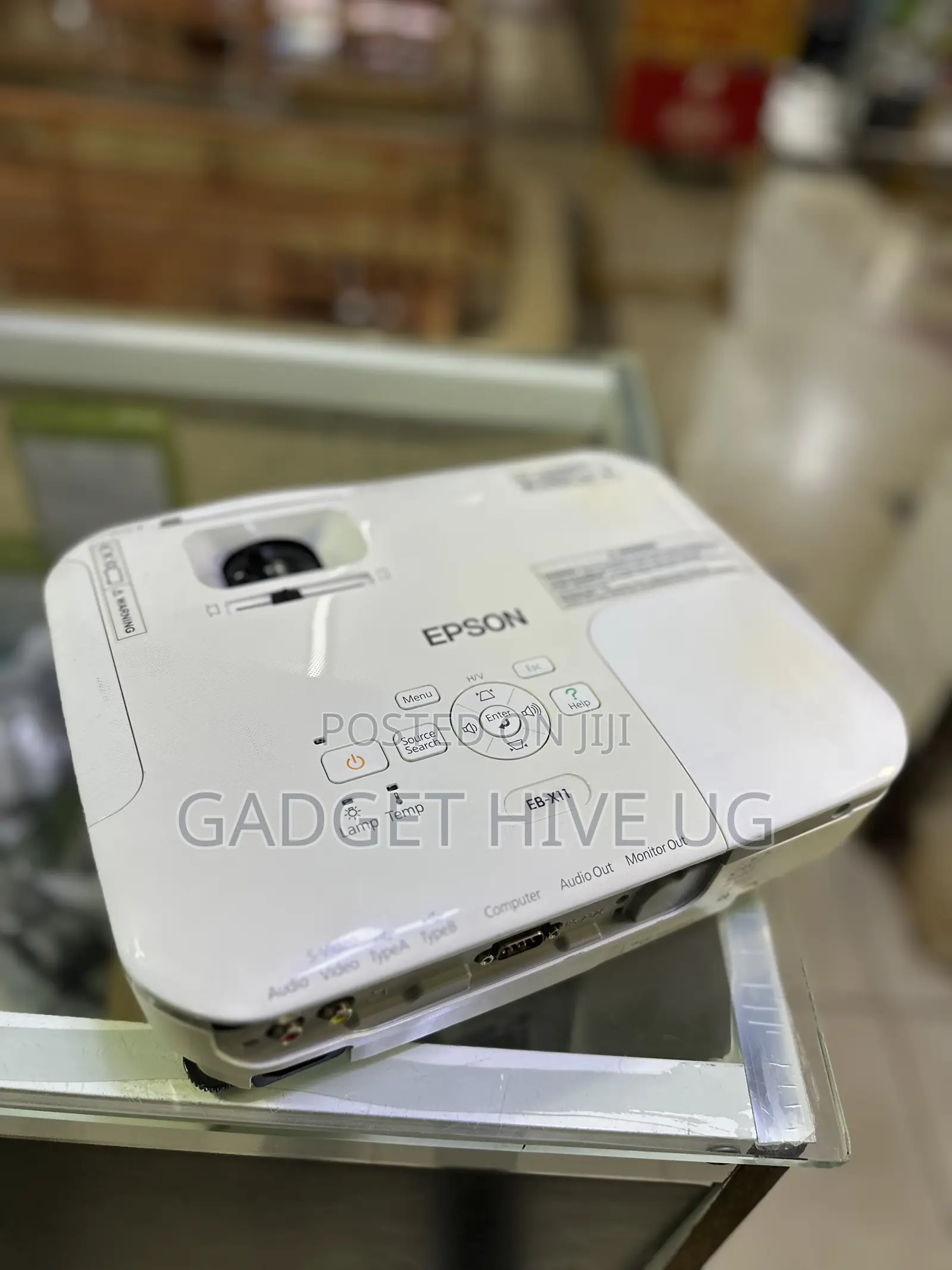 Epson Eb-X11