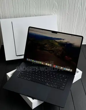 New Laptop Apple MacBook Air 2022 M2 8GB Apple M2 SSD 256GB