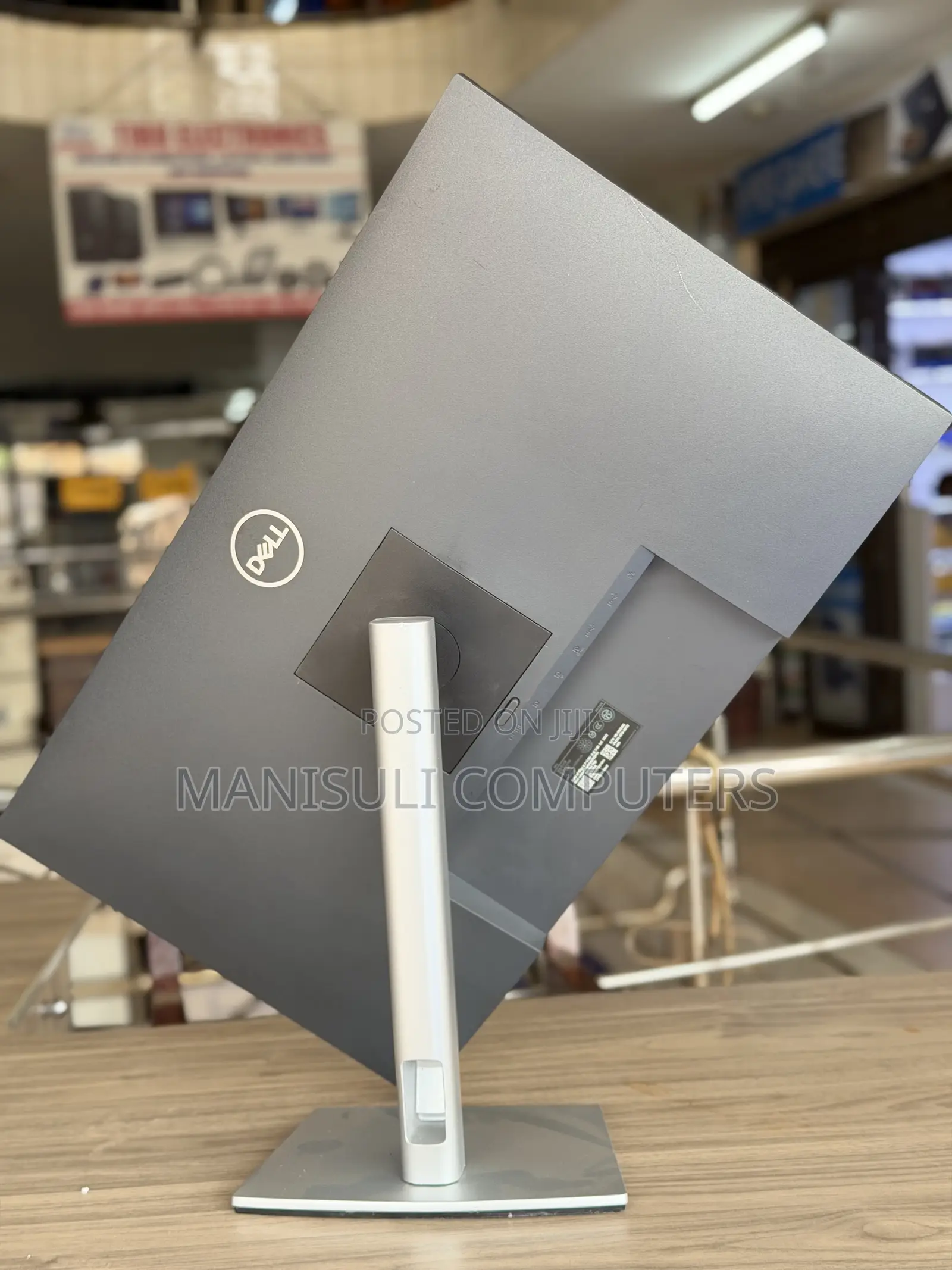 Dell 27.2 Inch Screen High Quality Display 