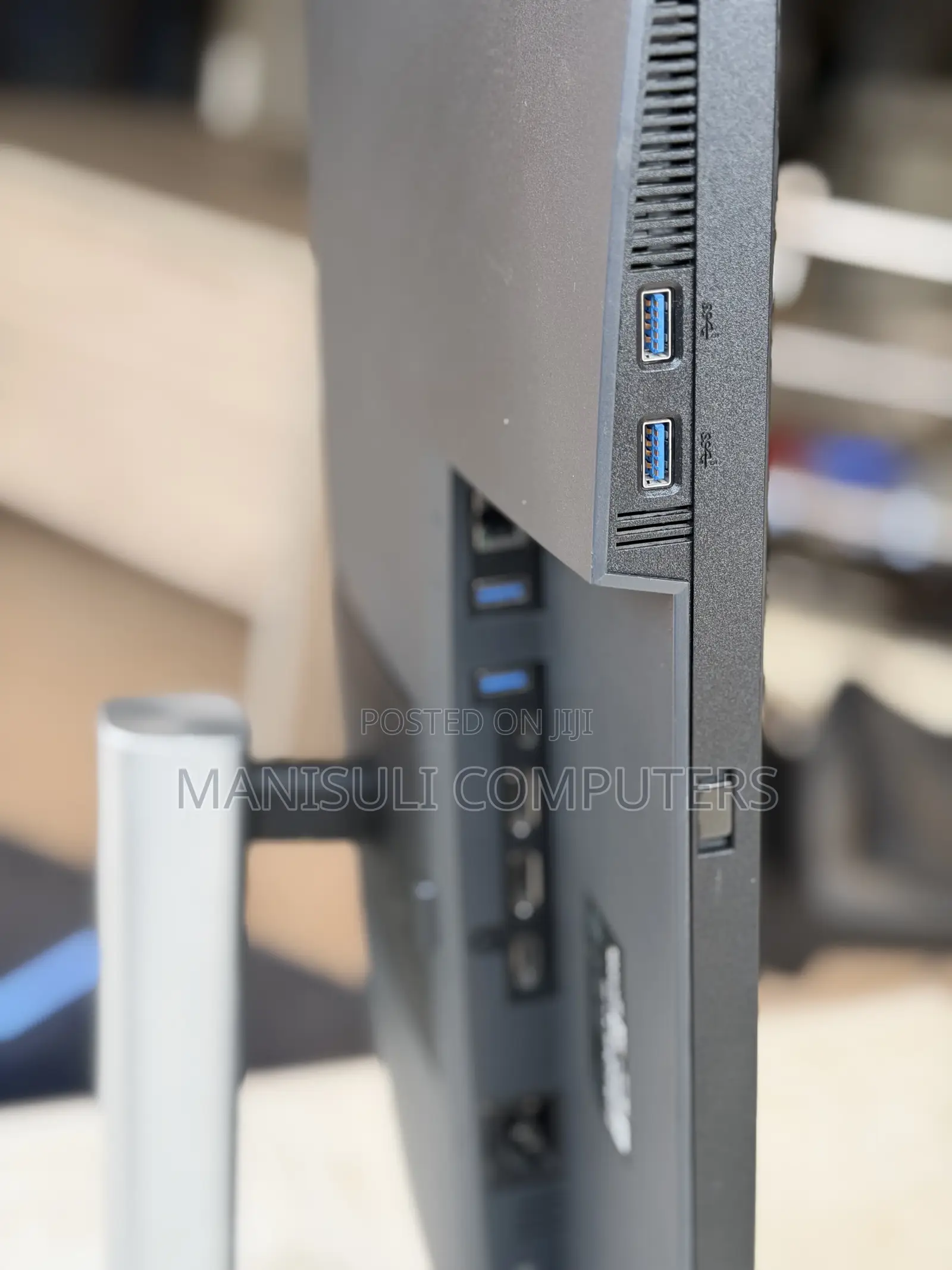 Dell 27.2 Inch Screen High Quality Display 