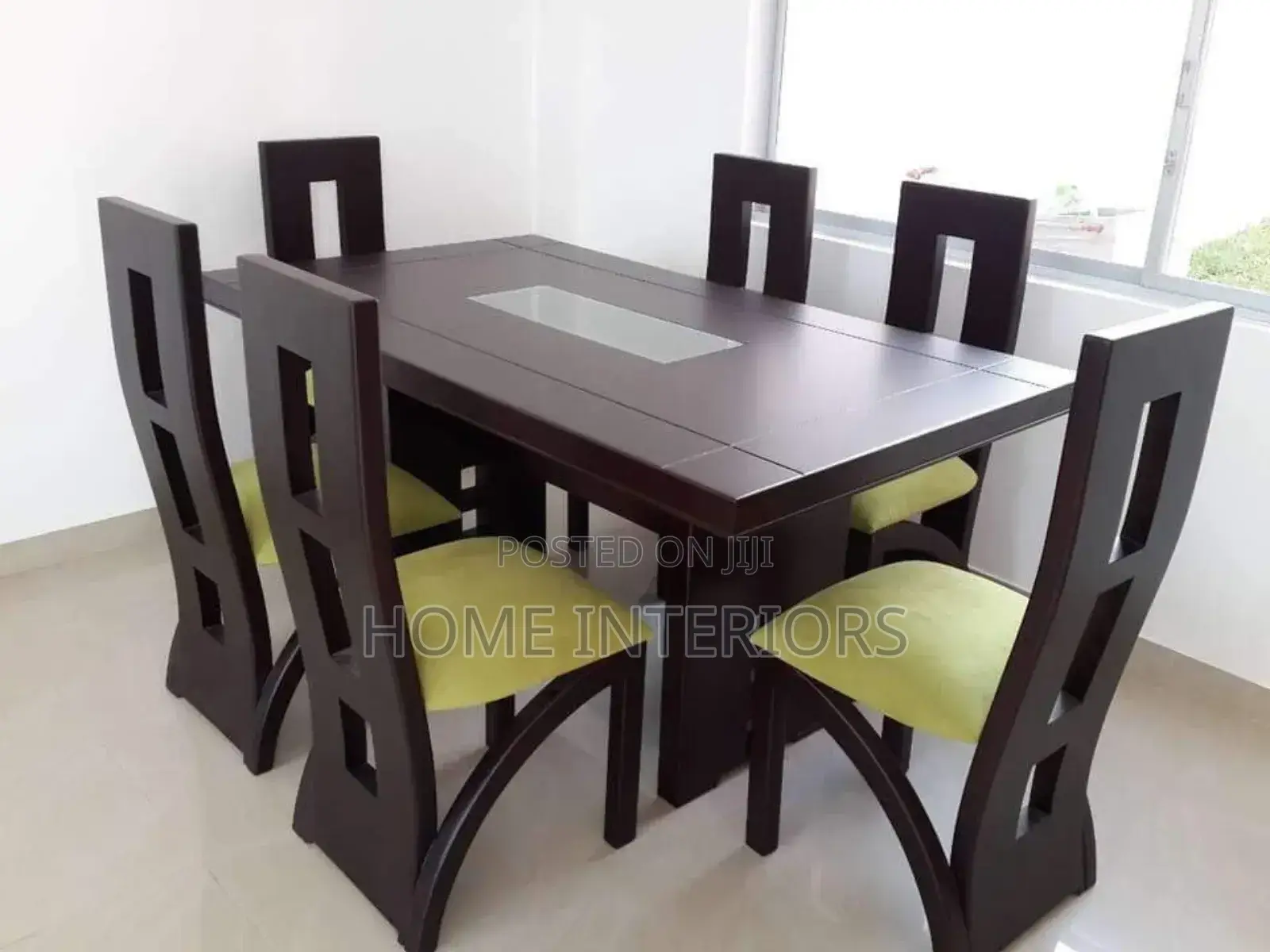 Six Seater Dinning Table