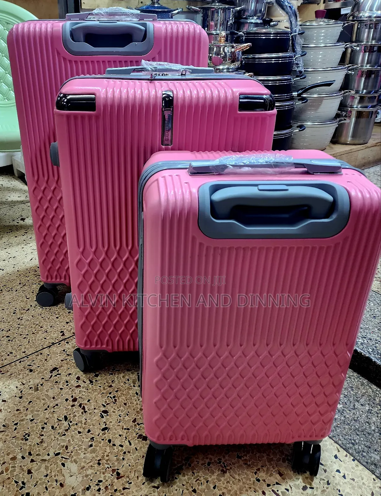Traveling Suitcase 3pcs.