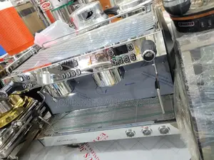 Commercial 2-group Espresso Coffee Machine – Stainless Steel