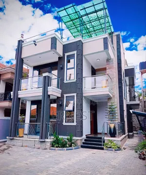 4bdrm Mansion in Kira for sale