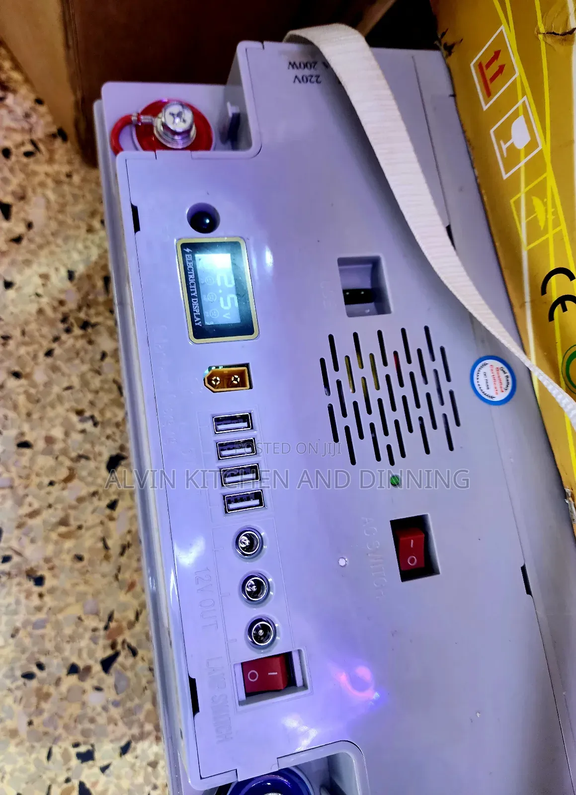 Solar Battery With Inverter