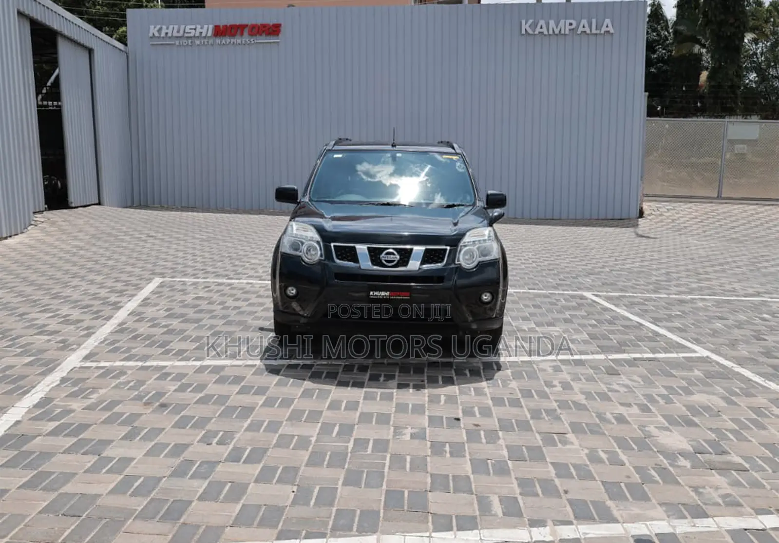 Nissan X-Trail 2012 Black