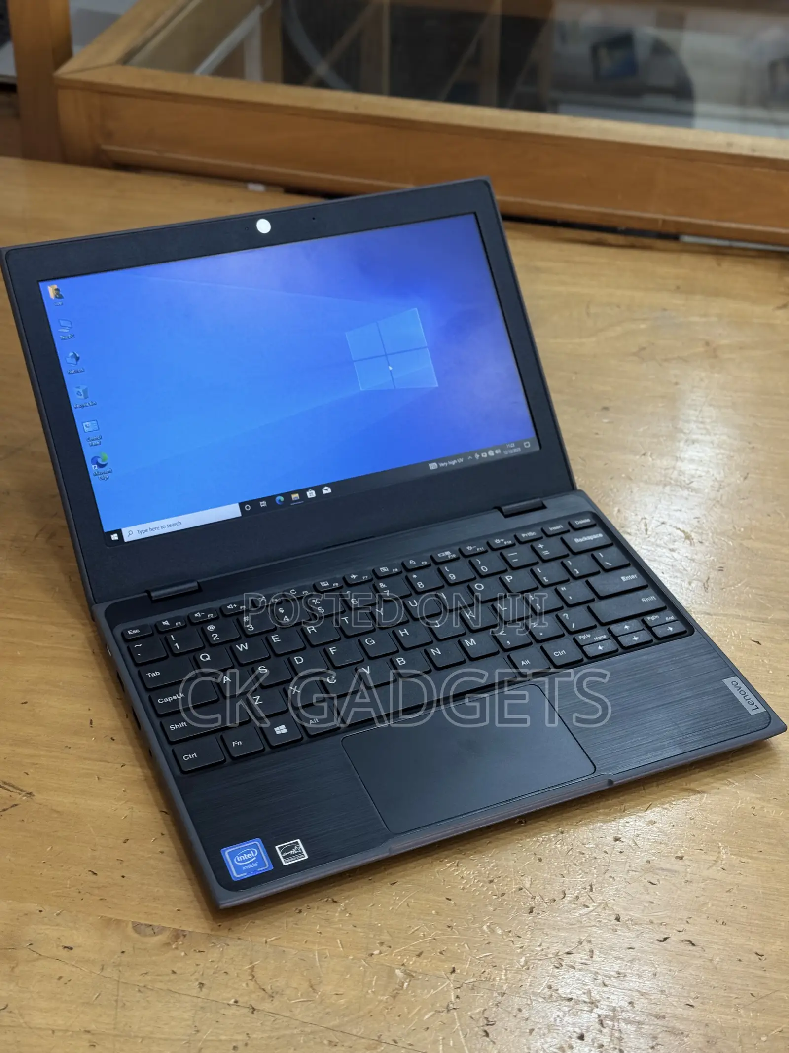New Laptop Lenovo IdeaPad 100 4GB Intel Celeron SSD 60GB
