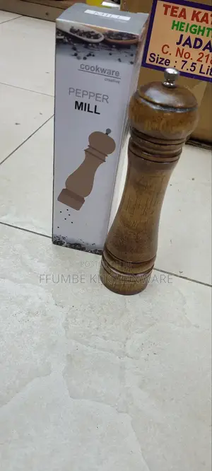 Wooden Pepper Mill