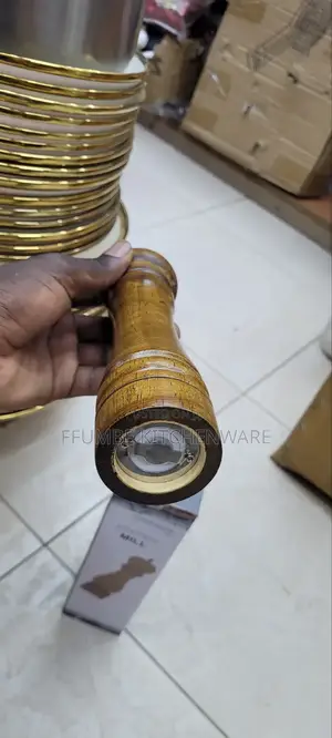 Wooden Pepper Mill