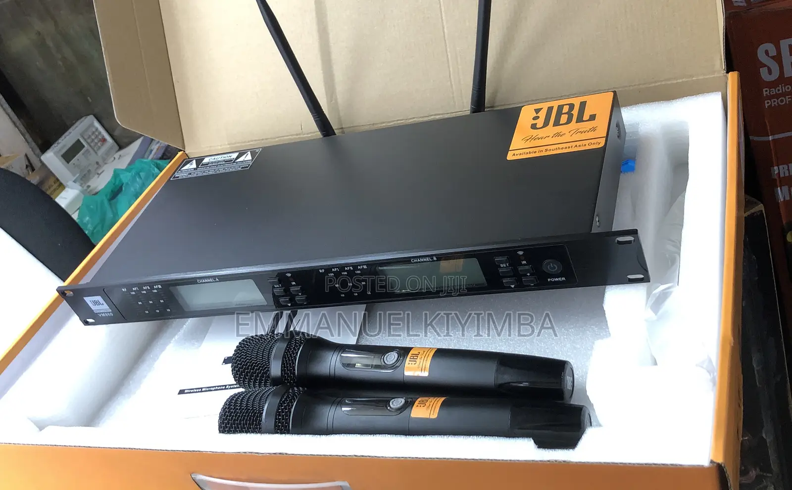 JBL Wireless Microphone
